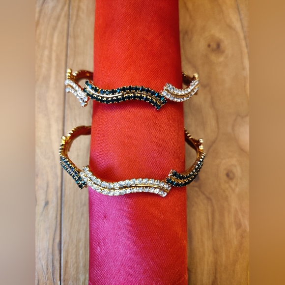 Indian stone bangles - Picture 2 of 2